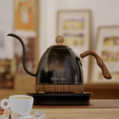 Ấm điện cổ ngỗng  pour over dung tích 600ml, màng hình chỉnh cám ứng,chức năng giư nhiệt,tự ngắt khi đun sôi và cạn nước