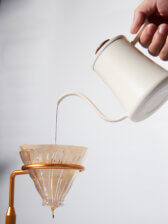 Ấm rót nước cổ ngỗng Pour over 600ml - thép không gỉ 600ml – Tay Cầm Gỗ tự nhiên 8 Ấm Rót nước vòi Cổ Ngỗng Pour over 600ml – thép không gỉ 600ml – Tay Cầm Gỗ tự nhiên