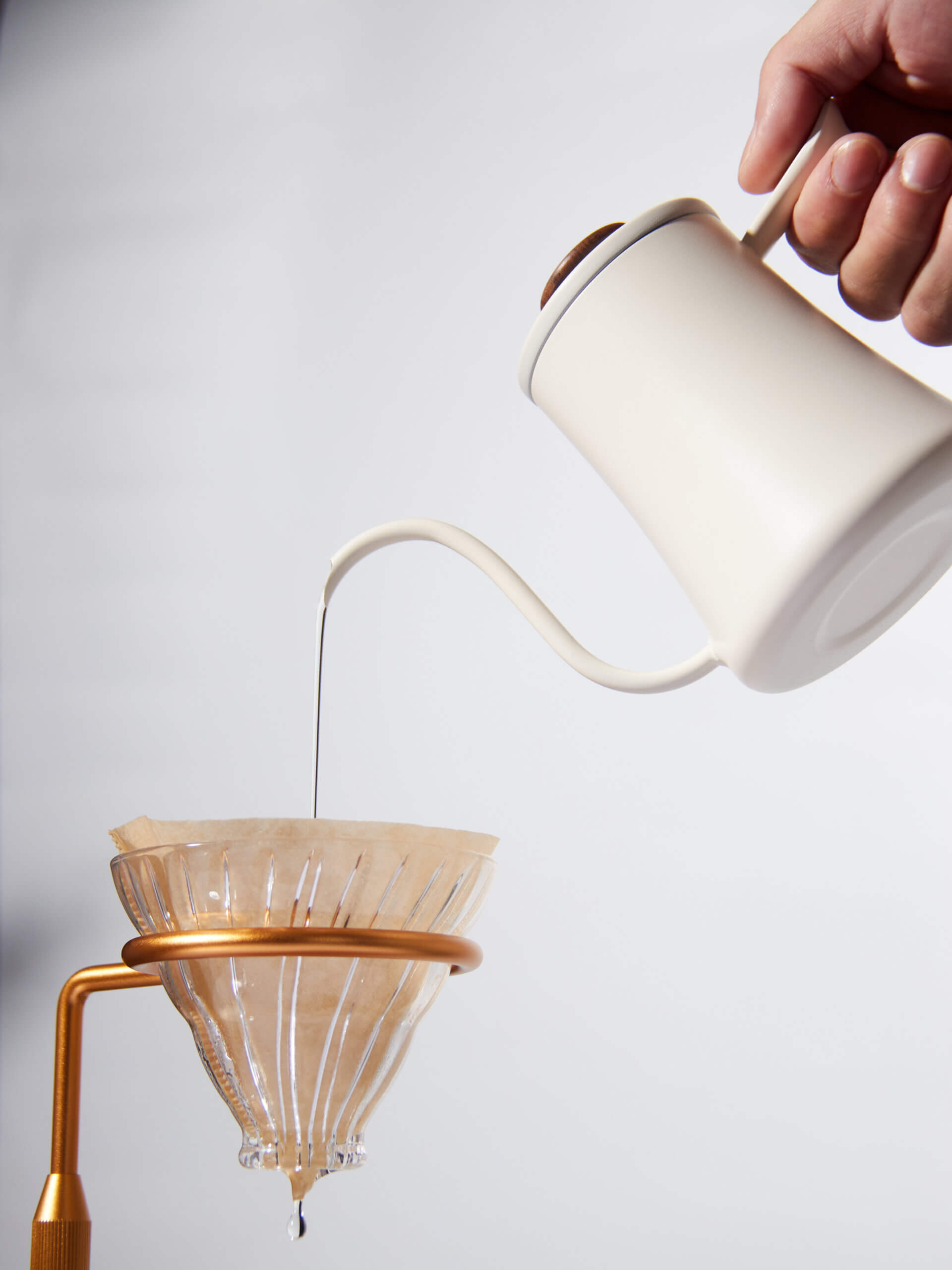 IMG_6245 Ấm Rót nước vòi Cổ Ngỗng Pour over 600ml – thép không gỉ 600ml – Tay Cầm Gỗ tự nhiên