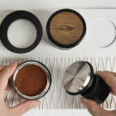 Tamper nén trợ lực 51mm & 58.35mm | Lực nén Lò xo 15 lb và 30Ib | Âm thanh báo lực |Impact Espresso Tamper